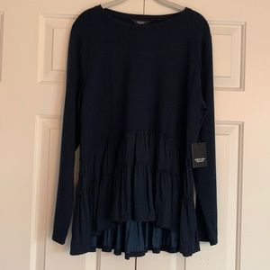 NWT Simply Vera by Vera wang mixed media top